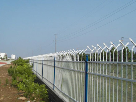 雙向彎頭護(hù)欄 雙向彎頭護(hù)欄