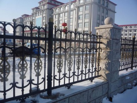 專業(yè)訂制別墅鐵藝圍墻圍欄B23圍欄